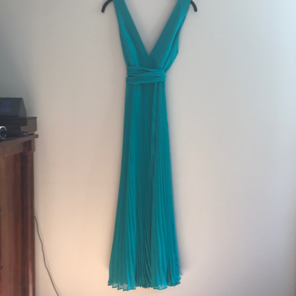 Alice and Olivia green dress
